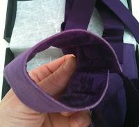 LELO Silk Cuffs Bondage Sex Toy LELO Silk Cuffs Bondage Sex Toy